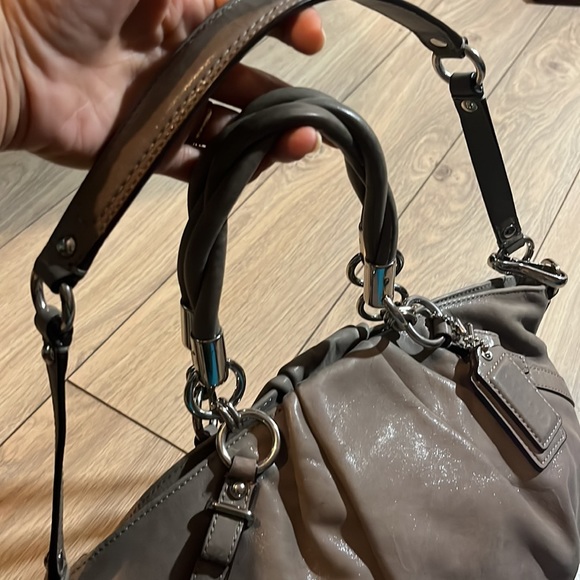 Authentic Coach bag - Picture 4 of 12